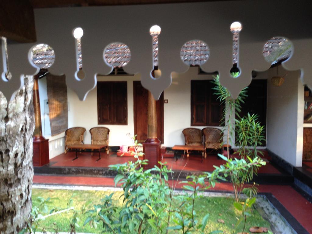 Ambadis Villas Kodungallūr Exterior foto